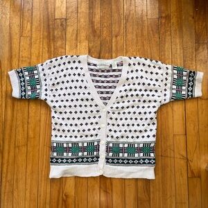 VTG Portraits by Northern Isles Short Sleeve Hand Embroidered Cardigan Sweater L